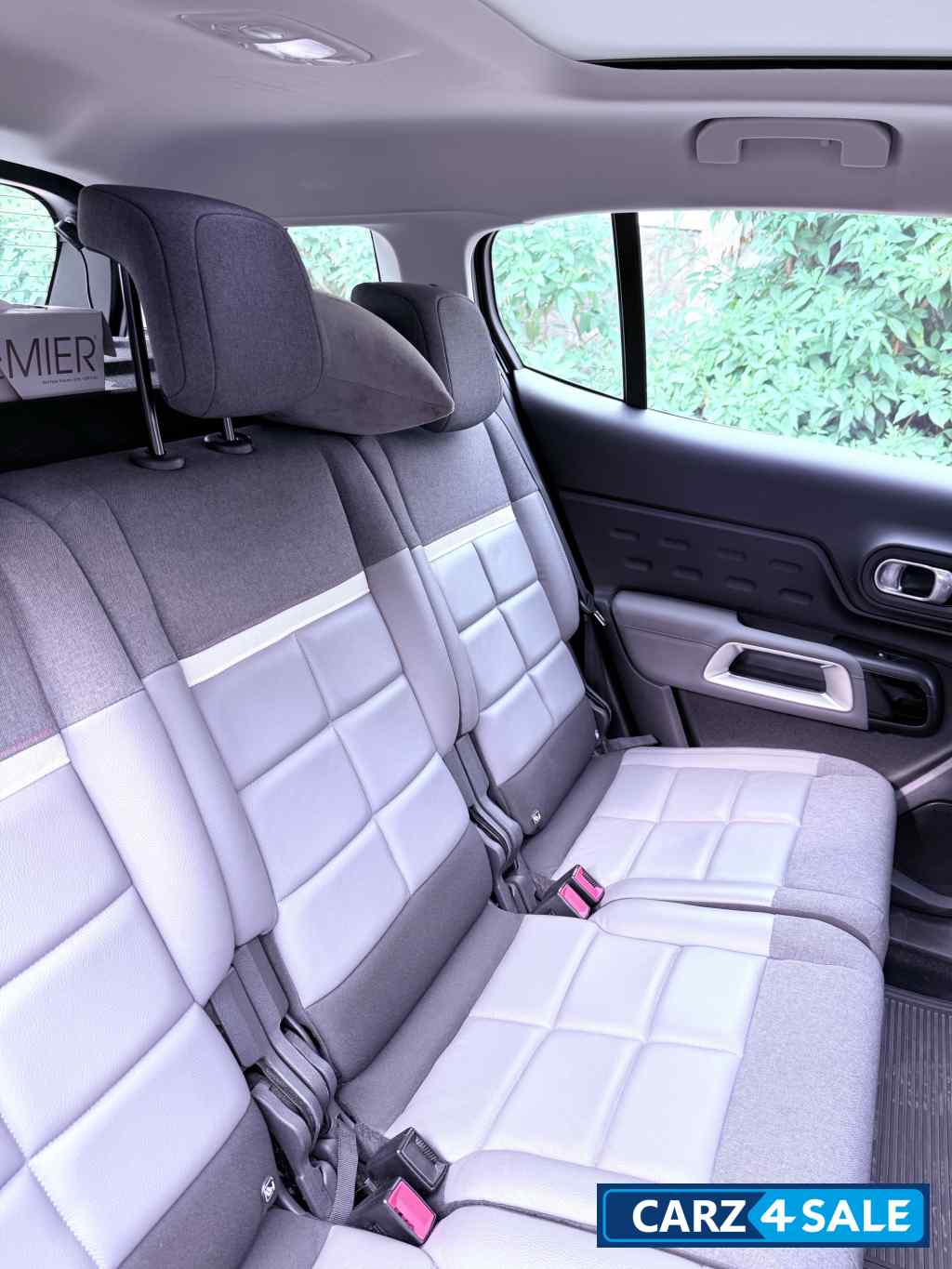 Jet Black Shine Citroen C5 Aircross Shine