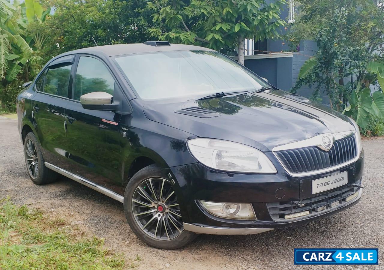 Black Skoda Rapid 1.5 TDI CR Style Plus AT Black Skoda Rapid 1.5 TDI CR Style Plus AT