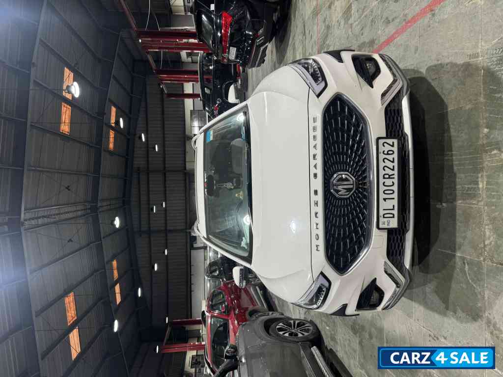 MG Astor Sharp 1.5 MT