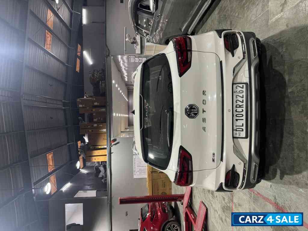 MG Astor Sharp 1.5 MT