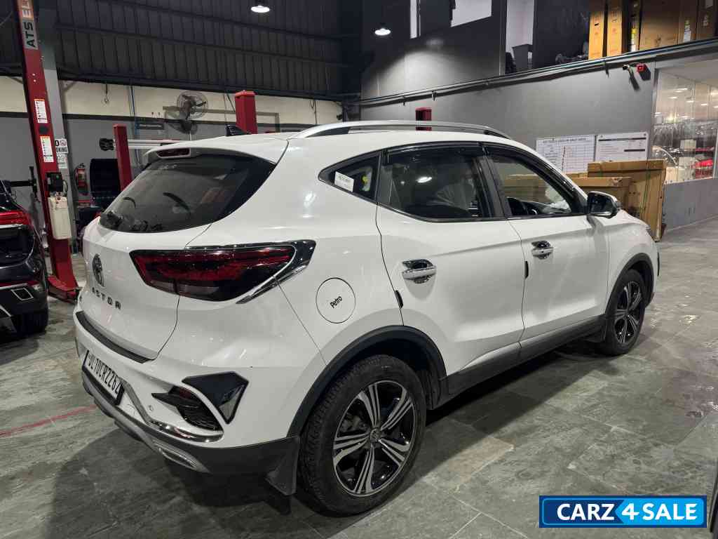 MG Astor Sharp 1.5 MT