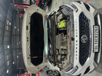 MG Astor Sharp 1.5 MT