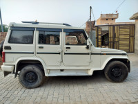 Mahindra Bolero SLX