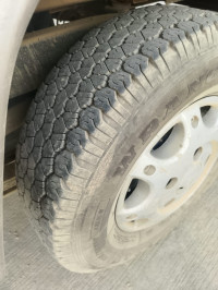 Brown Mahindra  Bolero Camper Gold