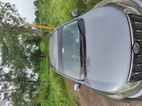 Silver Mahindra XUV 500 W6