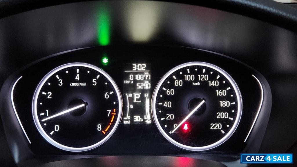 Honda City V CVT Automatic