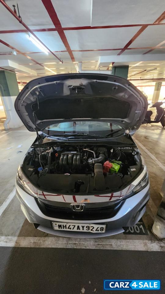 Honda City V CVT Automatic