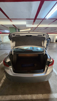 Honda City V CVT Automatic