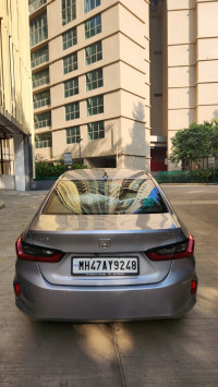 Honda City V CVT Automatic