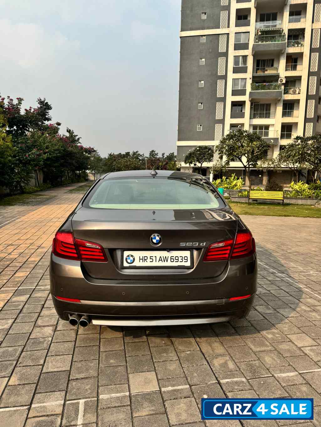 Gray BMW 5-Series 520d