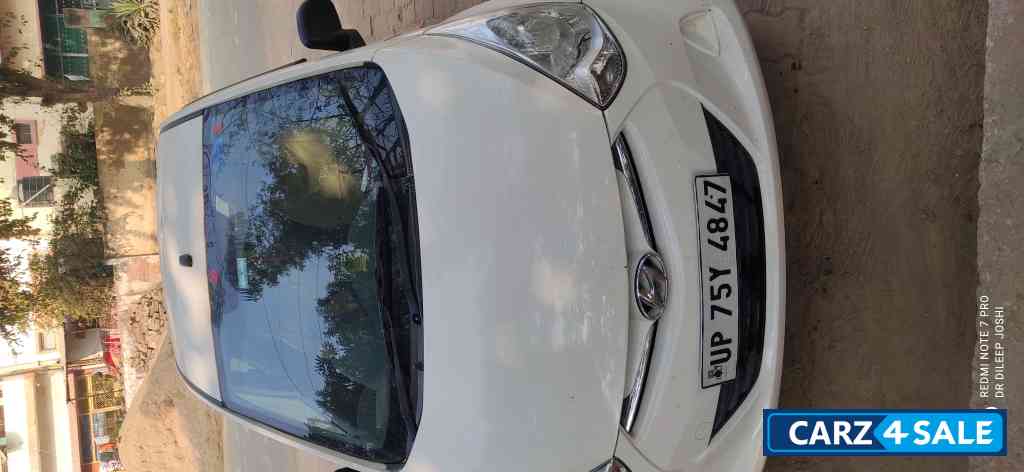 White Hyundai Eon Era lpg