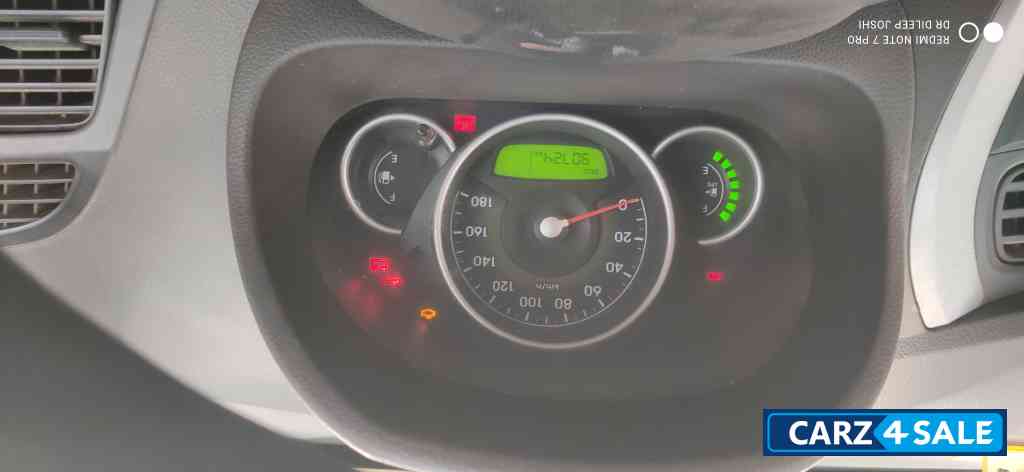 White Hyundai Eon Era lpg