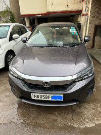 Honda City VX CVT