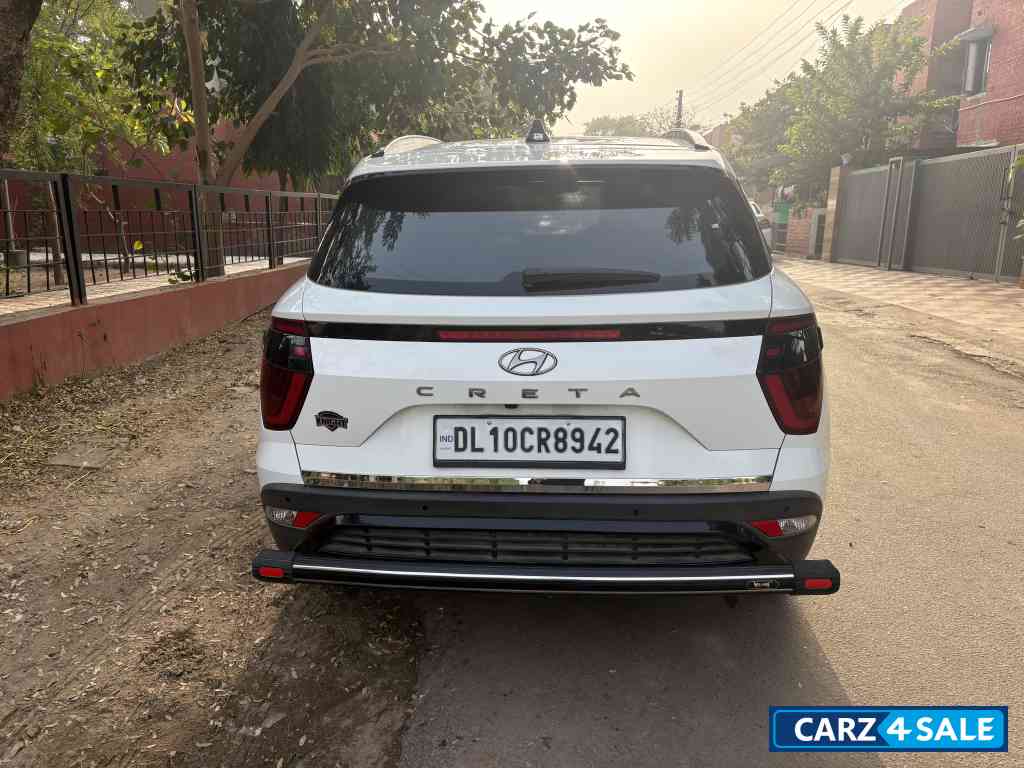 White Dual Tone Hyundai Creta Knight S Plus Petrol 1.5