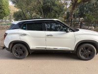White Dual Tone Hyundai Creta Knight S Plus Petrol 1.5