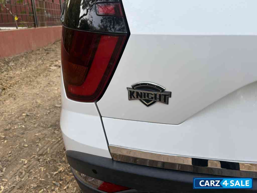 White Dual Tone Hyundai Creta Knight S Plus Petrol 1.5