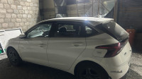 Hyundai i20 SportZ IVT