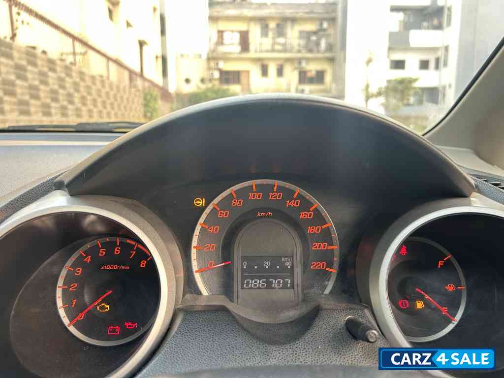 Honda Jazz Base 1.2 i-vtec