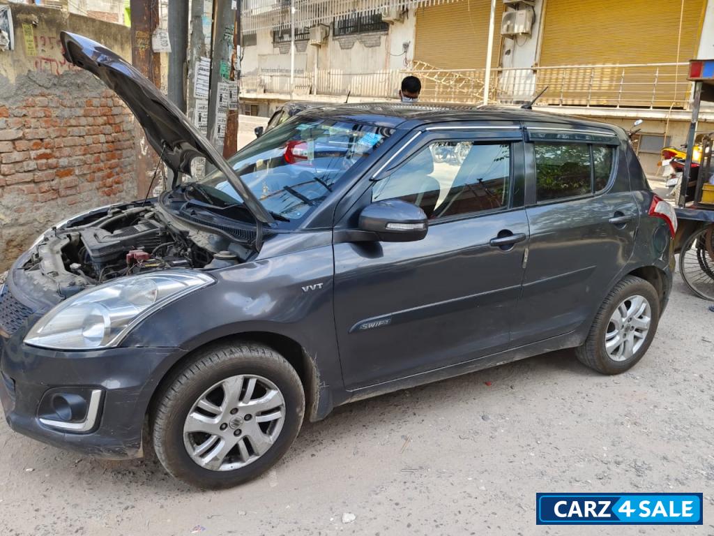 Maruti Suzuki Swift vxi