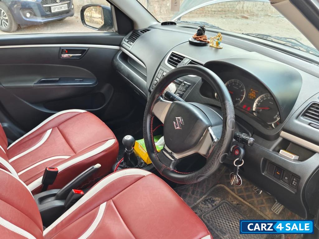 Maruti Suzuki Swift vxi