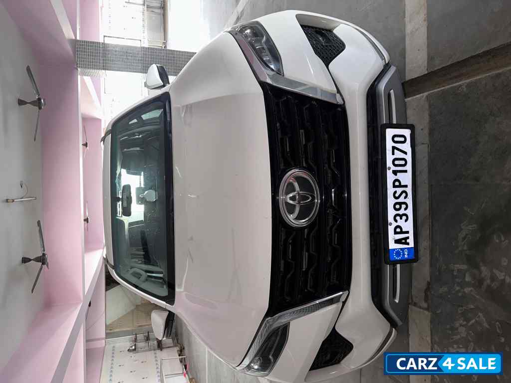 White Toyota Fortuner