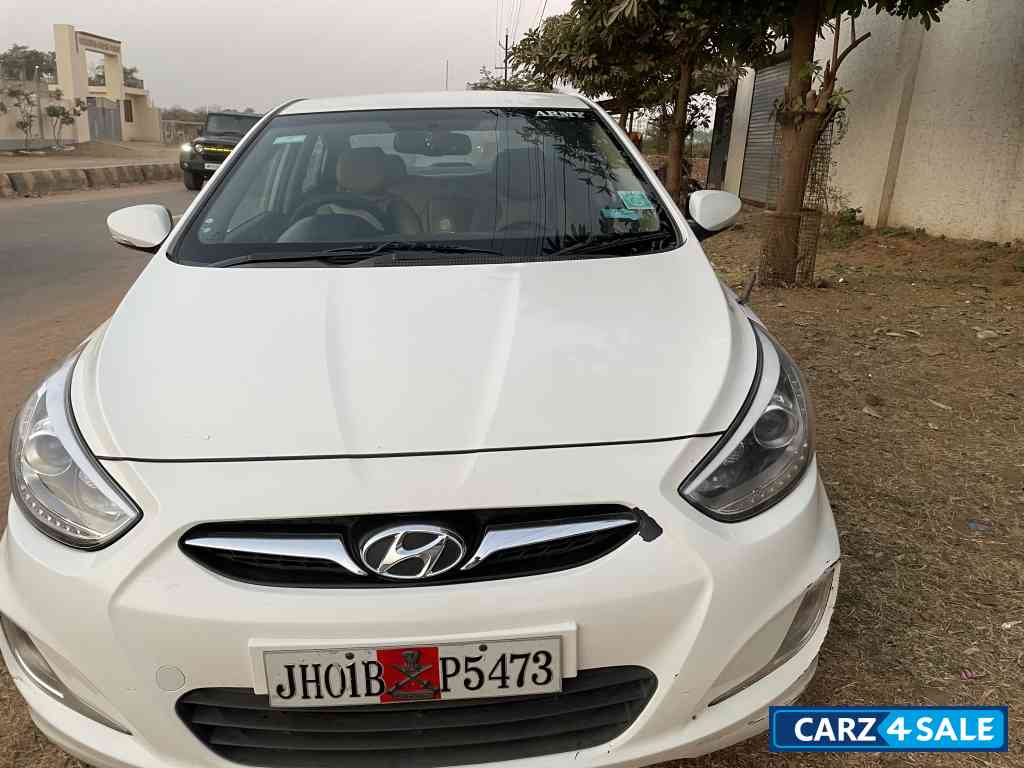 Hyundai Verna 1.6 crdi sx