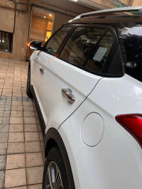 White Hyundai Creta 1.6VTVT AUOT SX+