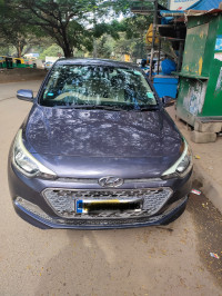 Dark Grey Hyundai Elite i20 Sportz option