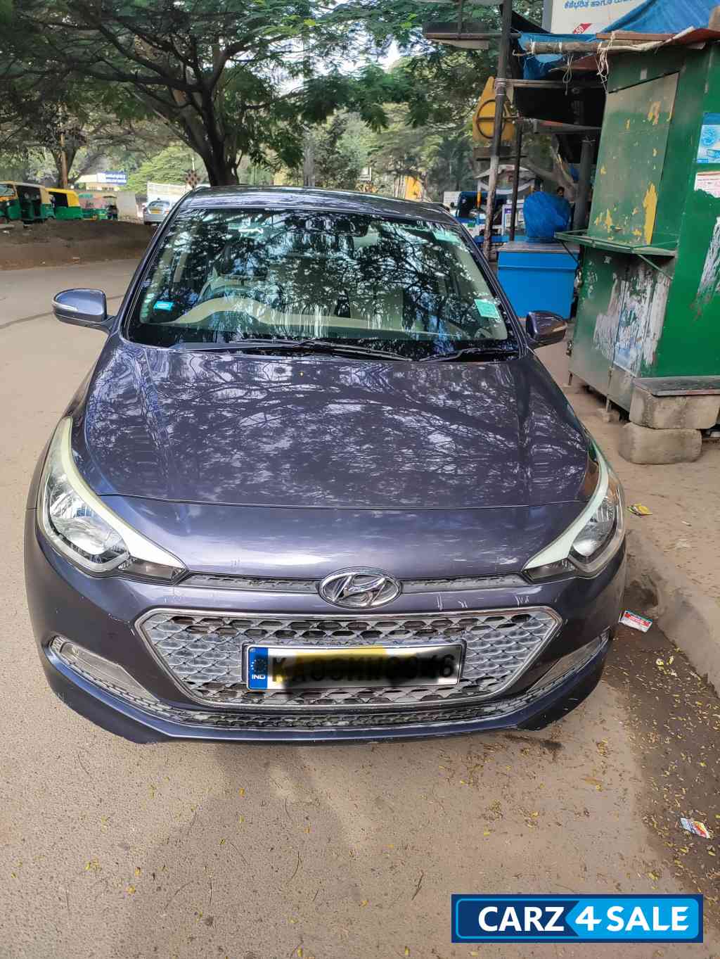 Dark Grey Hyundai Elite i20 Sportz option