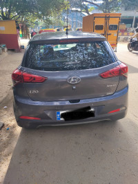 Dark Grey Hyundai Elite i20 Sportz option
