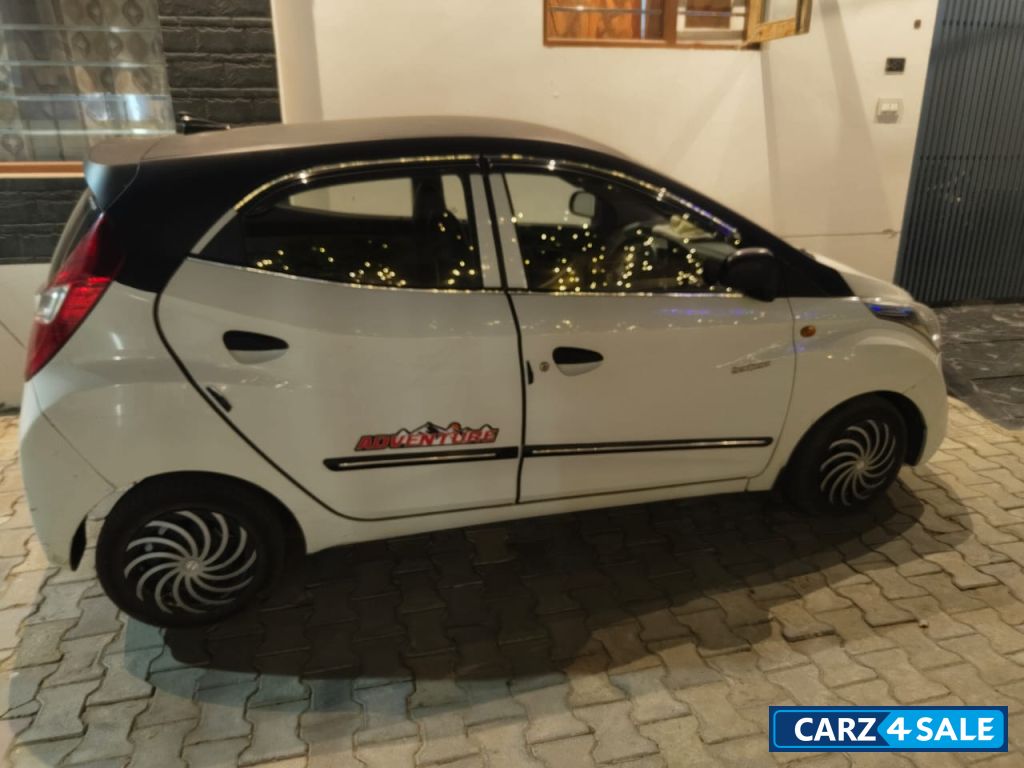 Hyundai Eon eon magna plus