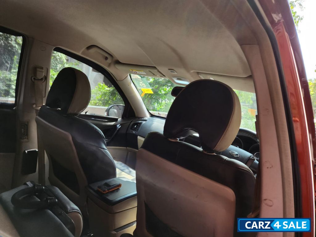 Orange Mahindra XUV 500 W4