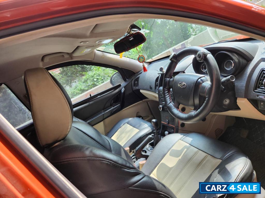 Orange Mahindra XUV 500 W4