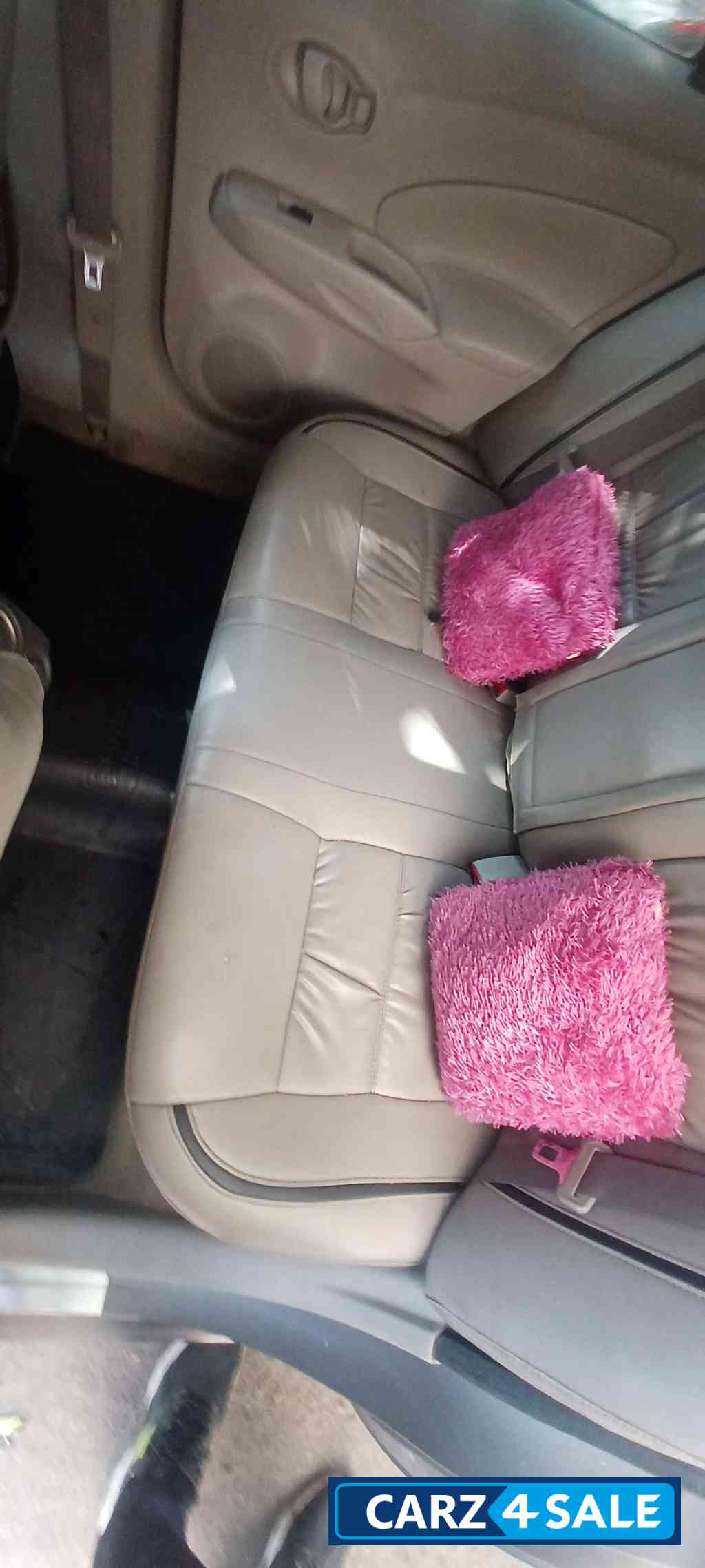 Black Gray Nissan Sunny XL