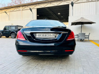 Black Mercedes-Benz S-Class 350 Diesel