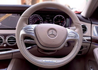 Black Mercedes-Benz S-Class 350 Diesel