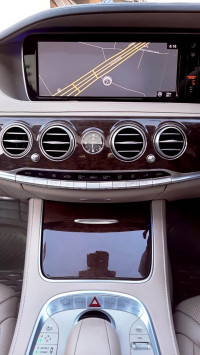 Black Mercedes-Benz S-Class 350 Diesel