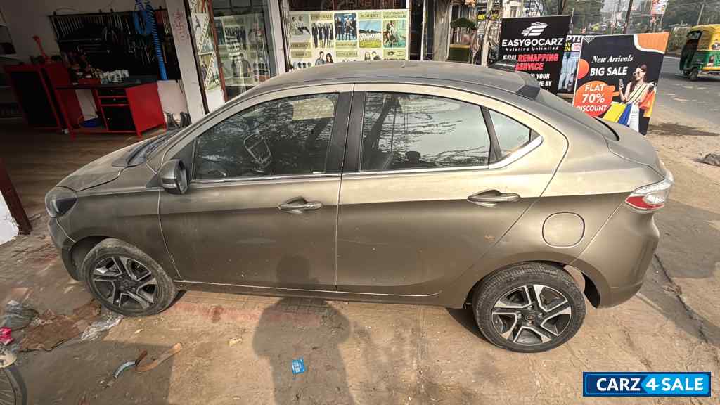 Tata Tigor XZ+ leatherette pack