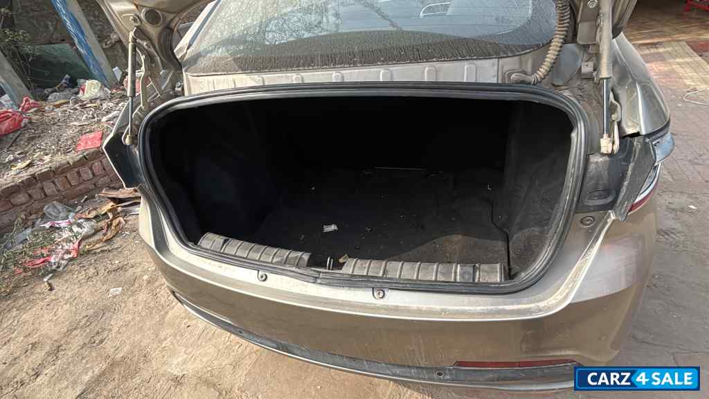 Tata Tigor XZ+ leatherette pack