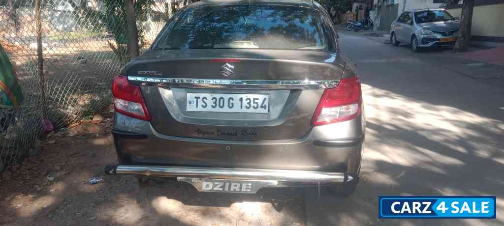 Magna Gray Maruti Suzuki Dzire ZXI