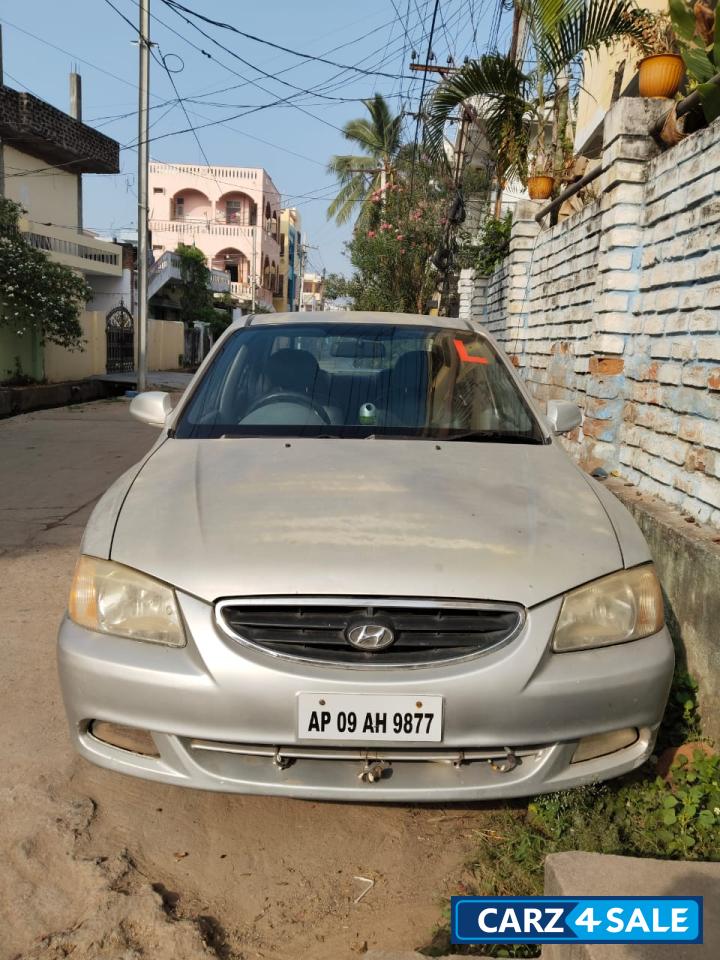 Silver Hyundai Accent Gls