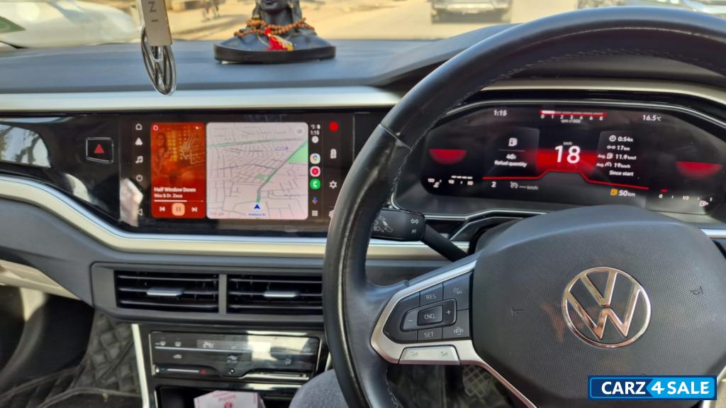 Carbon Grey Volkswagen Virtus topline MT