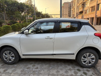Maruti Suzuki Swift VXI AMT PETROL