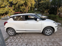 Maruti Suzuki Swift VXI AMT PETROL