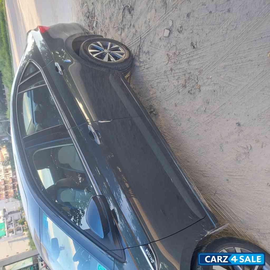 Skoda Slavia Slavia 1.0