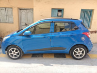 Marine Blue Hyundai i10 I10 grand sportz 1.2 crdi