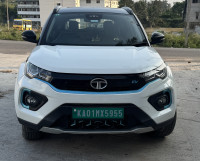 Tata Nexon Nexon Ev max lux