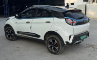 Tata Nexon Nexon Ev max lux