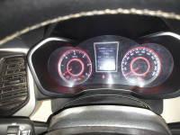 Mahindra XUV300 W6