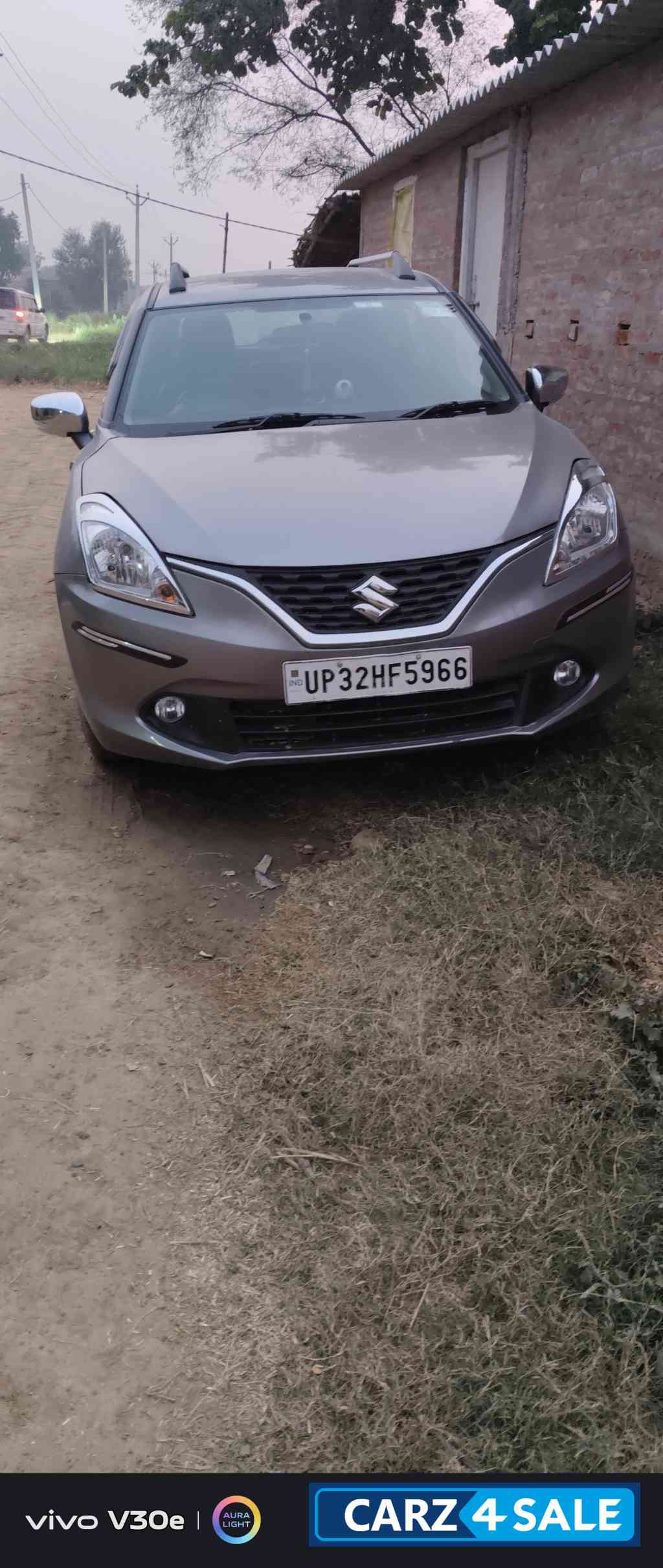 Silver Sleti Maruti Suzuki Baleno 1.2 delta